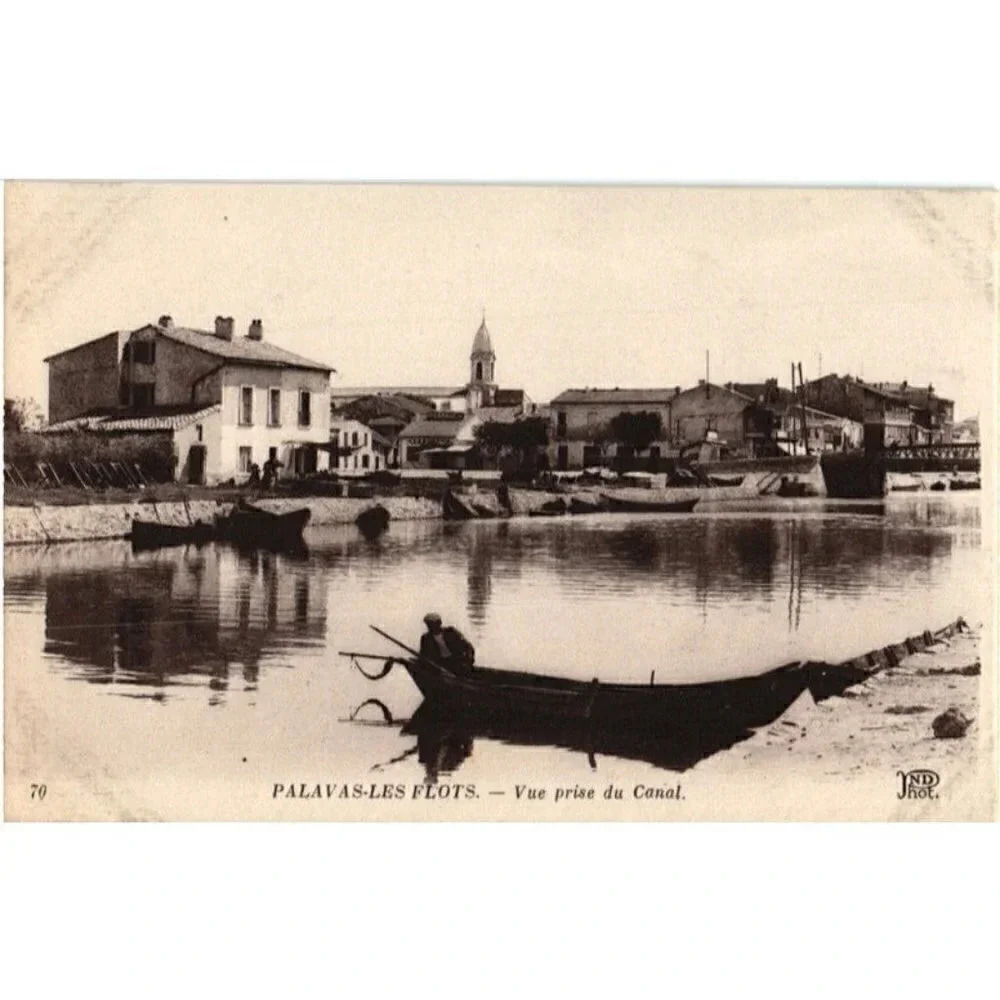 PALAVAS-LES FLOTS. - Vue prise du Canal Postcard